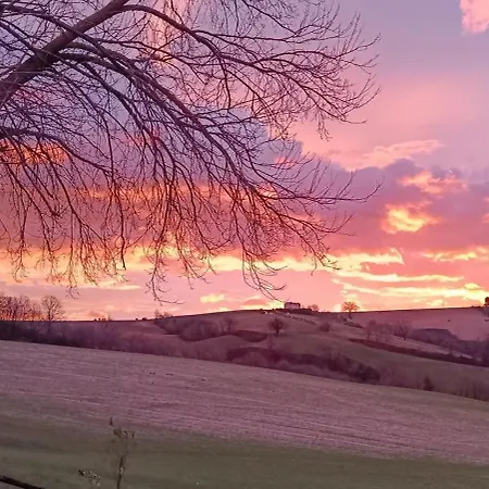 Casa Dei Sogni D'oro Daire *
